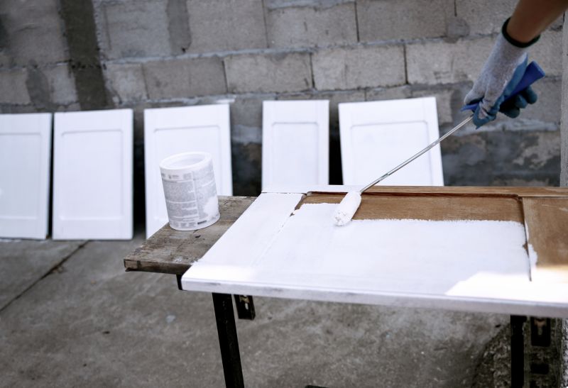 Detailed Cabinet Finishing